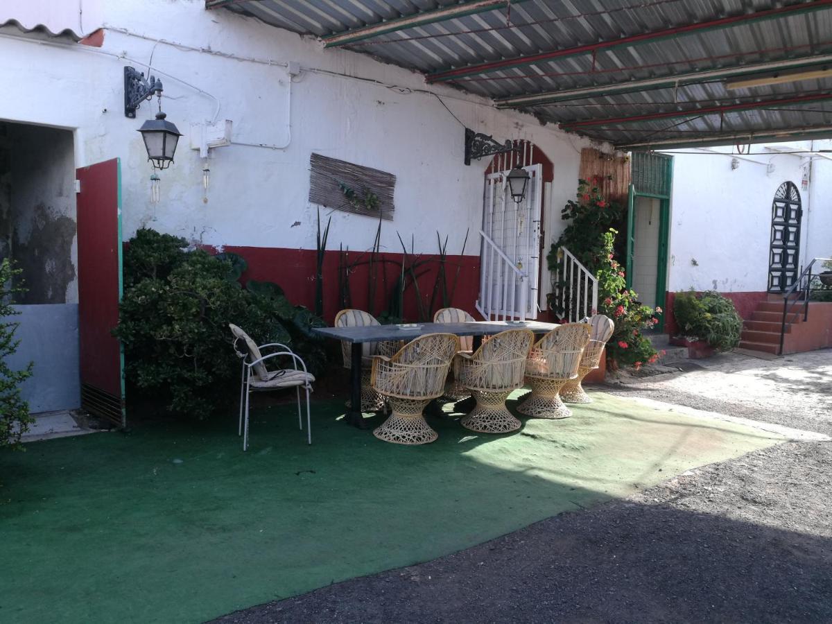 Residencia Los Conejos - Bike & Motorbike Las Palmas de Gran Canaria Exterior photo