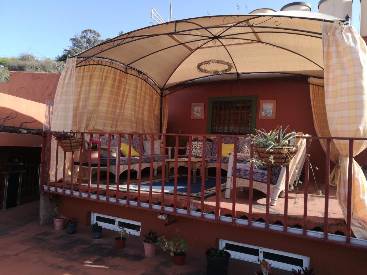 Residencia Los Conejos - Bike & Motorbike Las Palmas de Gran Canaria Exterior photo