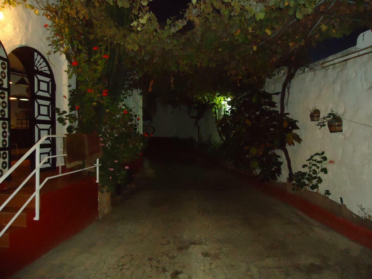 Residencia Los Conejos - Bike & Motorbike Las Palmas de Gran Canaria Exterior photo